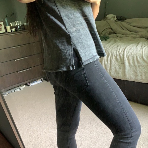 Lucky brand tshirt - Picture 3 of 5